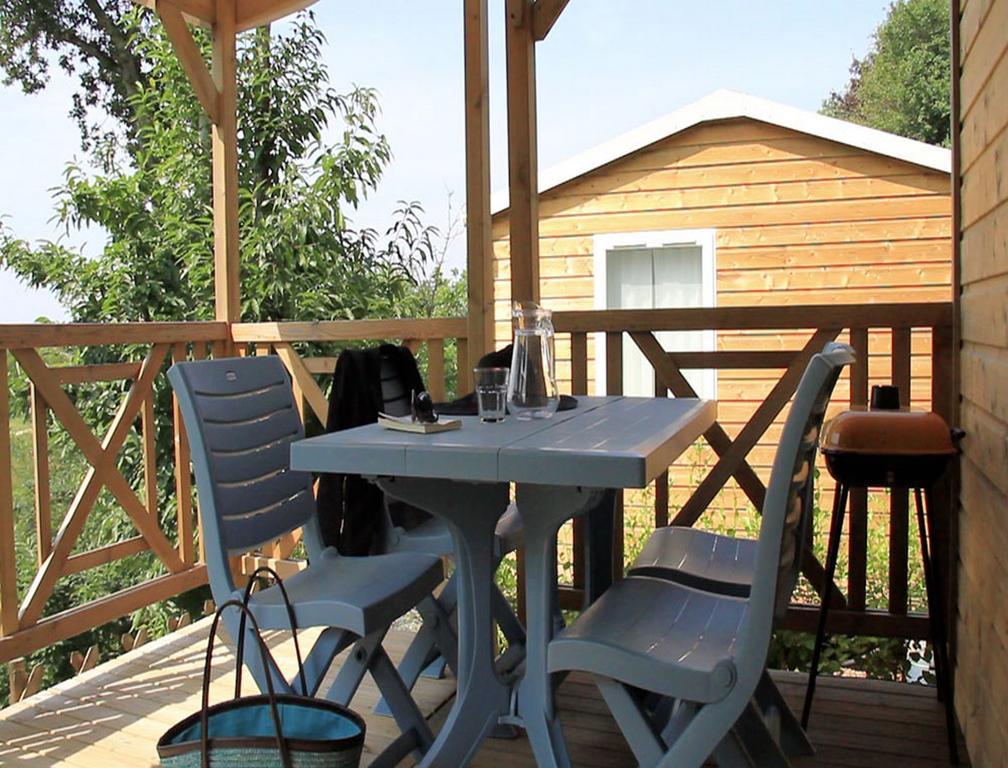 Camping Les Sables Blancs Concarneau Cameră foto
